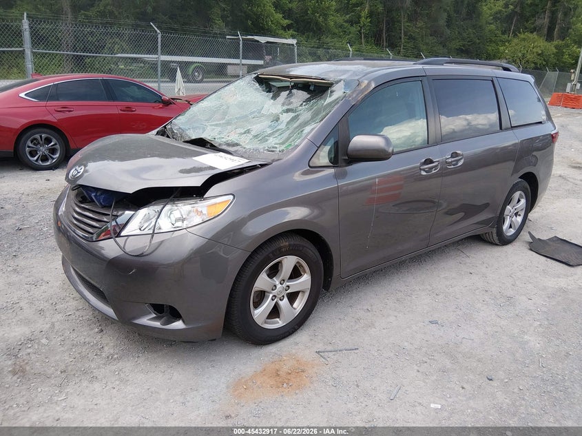 2017 Toyota Sienna VIN 5TDKZ3DC1HS877254 IAAI salvage auction — ROOF, Salvage Title, sold $200 on 2026-07-21 (photo 2)