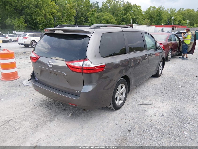 2017 Toyota Sienna VIN 5TDKZ3DC1HS877254 IAAI salvage auction — ROOF, Salvage Title, sold $200 on 2026-07-21 (photo 4)