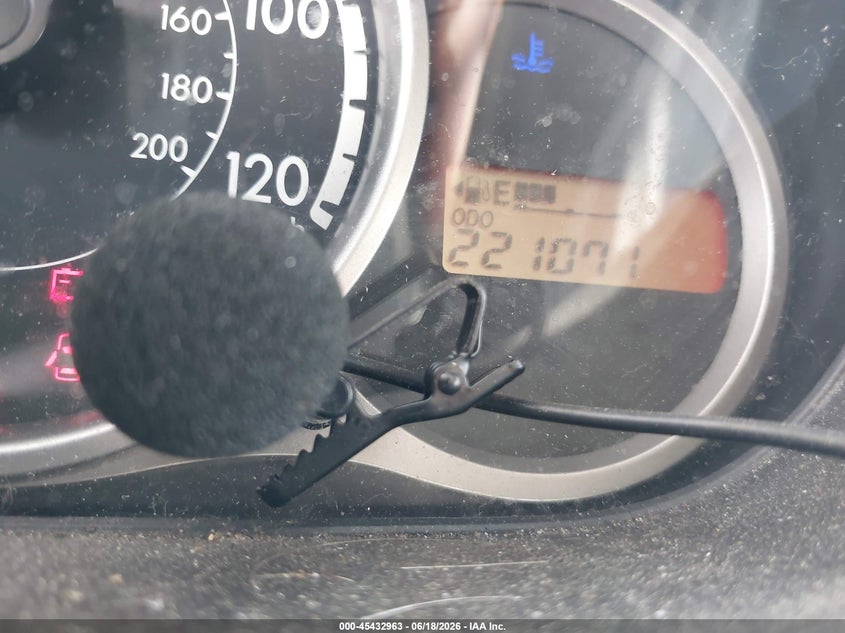 2011 Mazda 2 VIN JM1DE1HZ7B0110087 IAAI salvage auction — NORMAL WEAR, Clear (South Carolina), sold $525 on 2026-07-14 (photo 7)