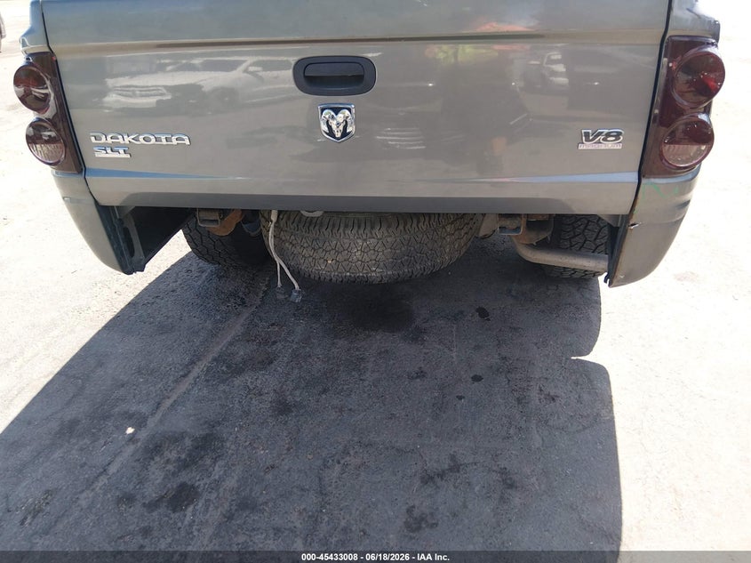 2005 Dodge Dakota VIN 1D7HW42NX5S248176 IAAI salvage auction — REAR END, Salvage (Utah), sold $600 on 2026-07-09 (photo 6)