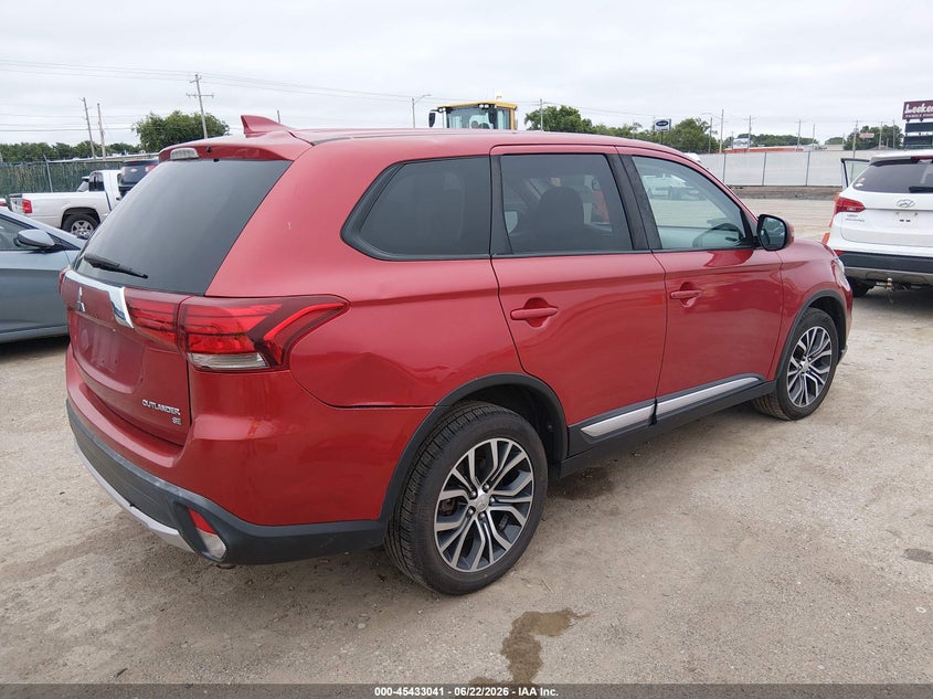 2018 Mitsubishi Outlander VIN JA4AZ3A33JZ007147 IAAI salvage auction — LEFT FRONT, Salvage (Kansas), sold $2,625 on 2026-07-31 (photo 4)