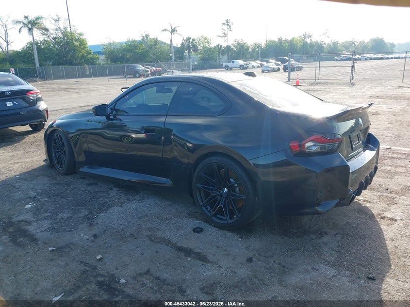 2024 BMW M2 VIN 3MF13DM02R8D80598 IAAI salvage auction — RIGHT SIDE, Salvage Title, sold $29,600 on 2026-07-30 (photo 3)
