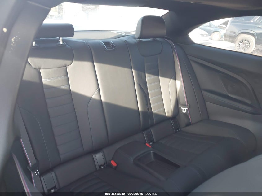 2024 BMW M2 VIN 3MF13DM02R8D80598 IAAI salvage auction — RIGHT SIDE, Salvage Title, sold $29,600 on 2026-07-30 (photo 8)