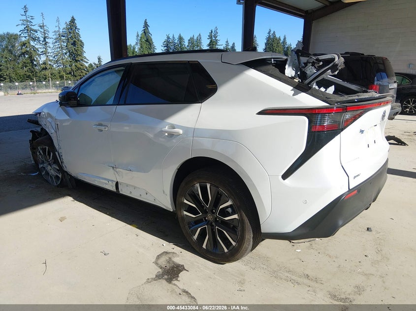 2026 Toyota Bz4x VIN JTMBCAEB1TJ014570 IAAI salvage auction — ROLLOVER, Bill Of Sale (Washington), sold $1,300 on 2026-07-22 (photo 3)