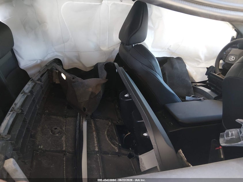 2026 Toyota Bz4x VIN JTMBCAEB1TJ014570 IAAI salvage auction — ROLLOVER, Bill Of Sale (Washington), sold $1,300 on 2026-07-22 (photo 8)