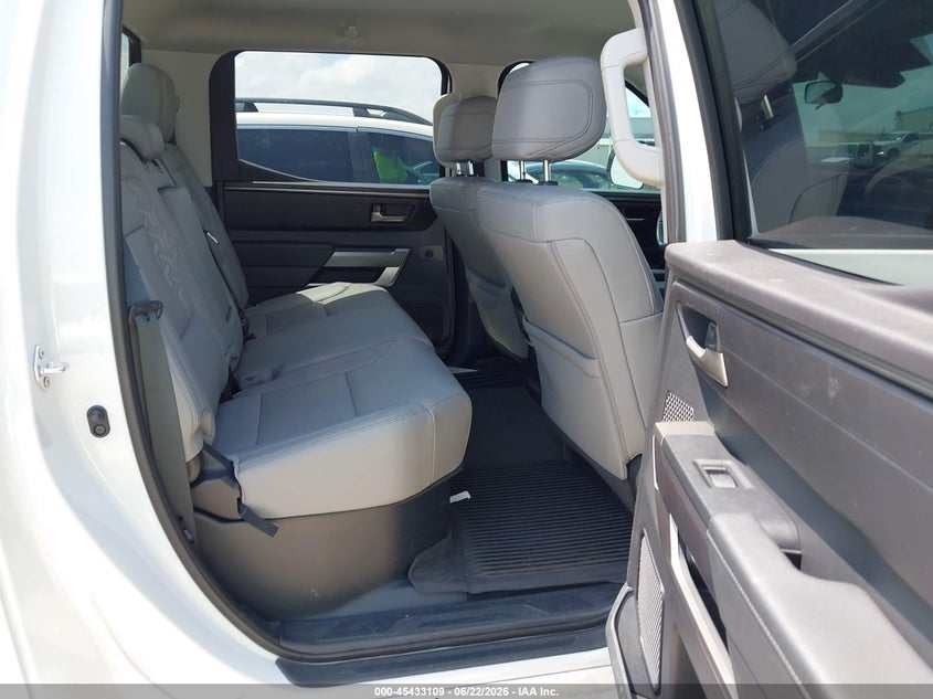 2024 Toyota Tundra VIN 5TFLA5DB0RX188378 IAAI salvage auction — FRONT END, Salvage Title, sold $21,600 on 2026-07-29 (photo 8)