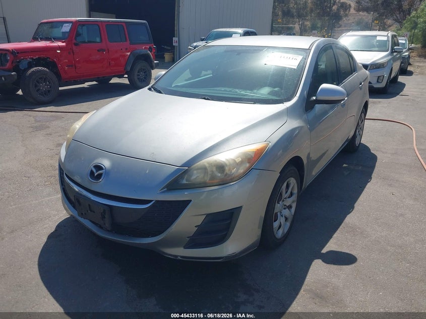 2010 Mazda 3 VIN JM1BL1SF5A1185374 IAAI salvage auction — NORMAL WEAR, Clear - Dealer Only (California), sold $300 on 2026-07-21 (photo 2)