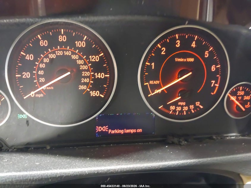 2017 BMW 3er VIN WBA8B9G58HNU48971 IAAI salvage auction — Burn Interior, Salvage (North Carolina), sold $2,200 on 2026-07-16 (photo 7)