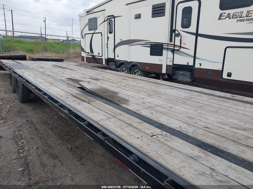 2023 Big tex trailer co inc Unknown VIN 16V3F4822P6275518 IAAI salvage auction — REAR END, Salvage (Texas), sold $2,500 on 2026-08-31 (photo 5)
