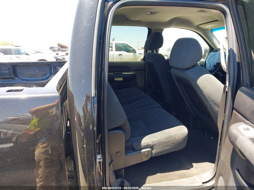 2008 Gmc SIERRA VIN 2GTEC13JX81100288 IAAI salvage auction — FRONT END, Salvage (California), sold $1,225 on 2026-07-09 (photo 8)