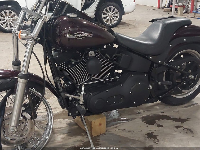 2006 Harley-davidson Fxstbi VIN 1HD1JAB126Y019574 IAAI salvage auction — FRONT END, Salvage (Iowa), sold $125 on 2026-07-21 (photo 9)