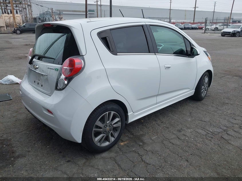 2016 Chevrolet Spark VIN KL8CL6S02GC558258 IAAI salvage auction — LEFT FRONT, Salvage Title, sold $950 on 2026-07-16 (photo 4)