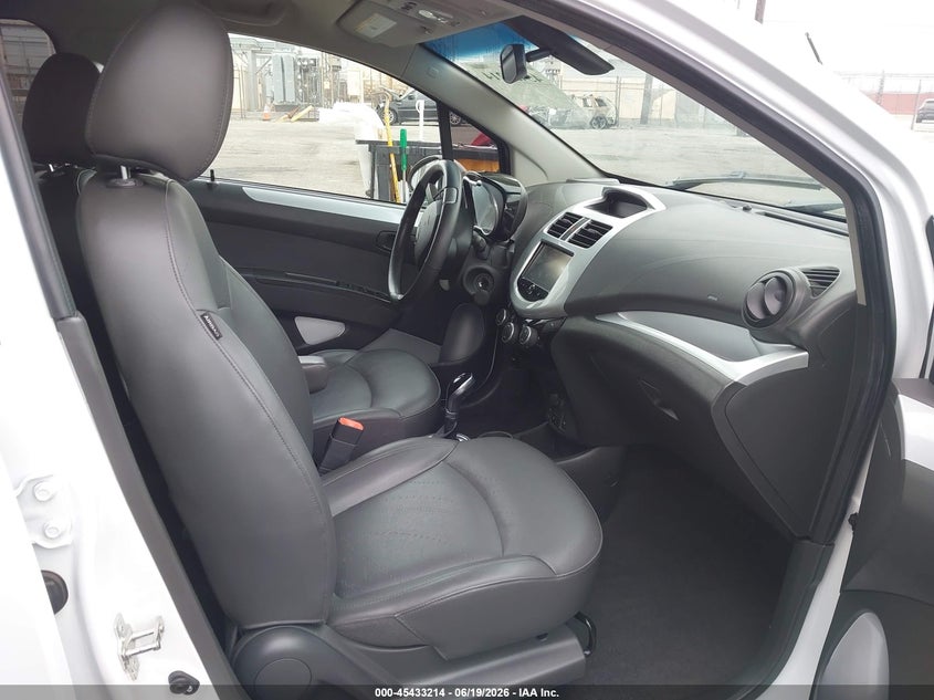 2016 Chevrolet Spark VIN KL8CL6S02GC558258 IAAI salvage auction — LEFT FRONT, Salvage Title, sold $950 on 2026-07-16 (photo 5)