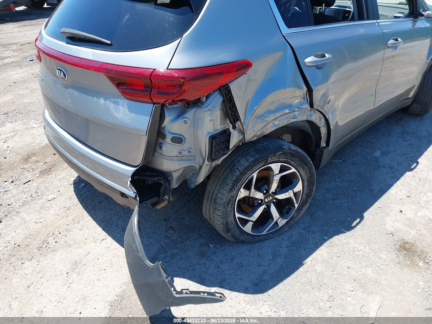 2020 Kia Sportage VIN KNDPMCAC9L7730451 IAAI salvage auction — THEFT, Salvage Title, sold $2,350 on 2026-07-28 (photo 6)