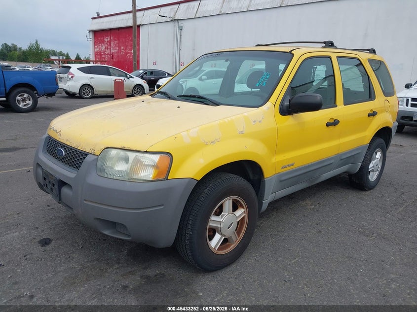 2002 Ford Escape VIN 1FMYU02102KA61431 IAAI salvage auction — NORMAL WEAR, Clear-Dealer Only (Oregon), sold $100 on 2026-07-09 (photo 2)
