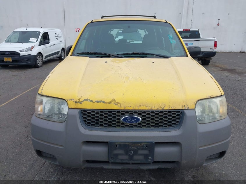 2002 Ford Escape VIN 1FMYU02102KA61431 IAAI salvage auction — NORMAL WEAR, Clear-Dealer Only (Oregon), sold $100 on 2026-07-09 (photo 6)