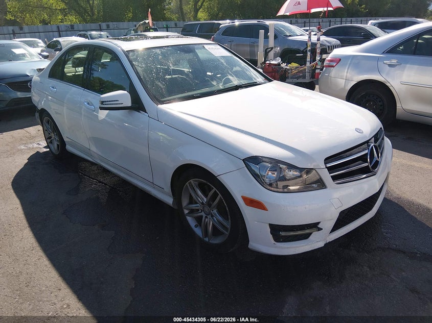 2014 Mercedes-benz C-klasse VIN WDDGF8AB9EA961392 IAAI salvage auction — REAR END, Salvage (Utah), sold $1,350 on 2026-07-23 (photo 1)