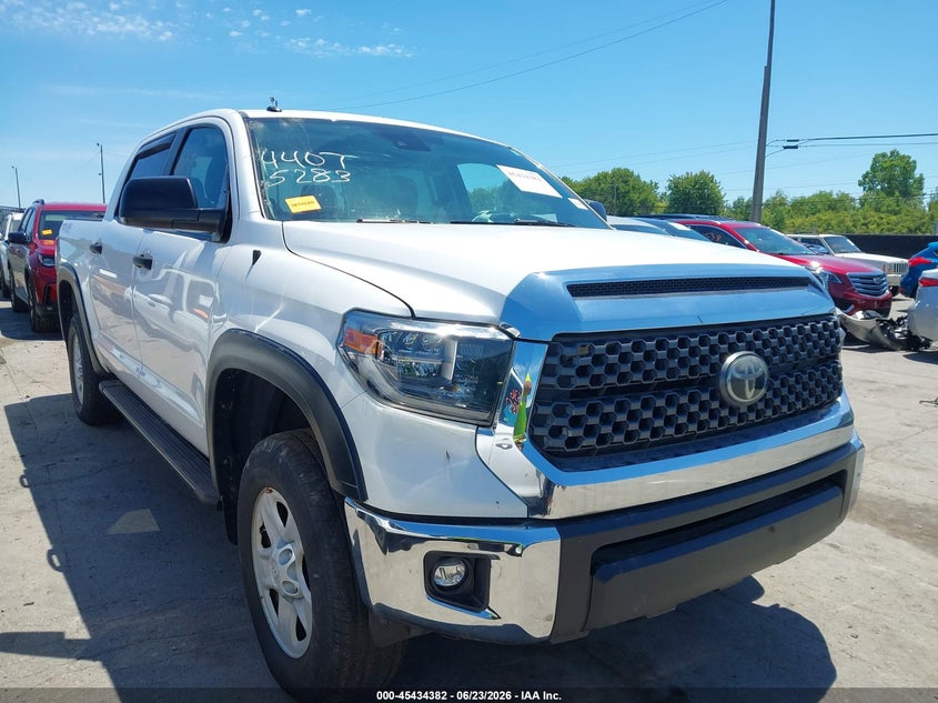 2018 Toyota Tundra VIN 5TFDY5F18JX704074 IAAI salvage auction — LEFT SIDE, Salvage (Ohio), sold $12,100 on 2026-07-21 (photo 1)