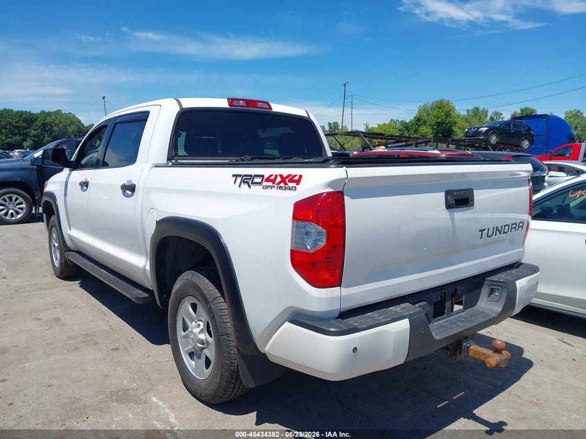 2018 Toyota Tundra VIN 5TFDY5F18JX704074 IAAI salvage auction — LEFT SIDE, Salvage (Ohio), sold $12,100 on 2026-07-21 (photo 3)