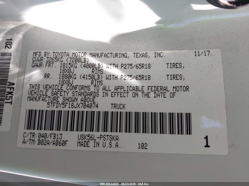 2018 Toyota Tundra VIN 5TFDY5F18JX704074 IAAI salvage auction — LEFT SIDE, Salvage (Ohio), sold $12,100 on 2026-07-21 (photo 9)