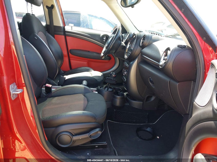 2014 Mini Countryman VIN WMWZC3C52EWP25608 IAAI salvage auction — NORMAL WEAR, Clear - Dealer Only (California), sold $375 on 2026-07-29 (photo 5)