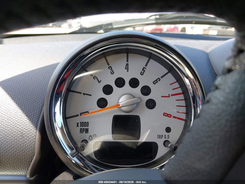 2014 Mini Countryman VIN WMWZC3C52EWP25608 IAAI salvage auction — NORMAL WEAR, Clear - Dealer Only (California), sold $375 on 2026-07-29 (photo 7)