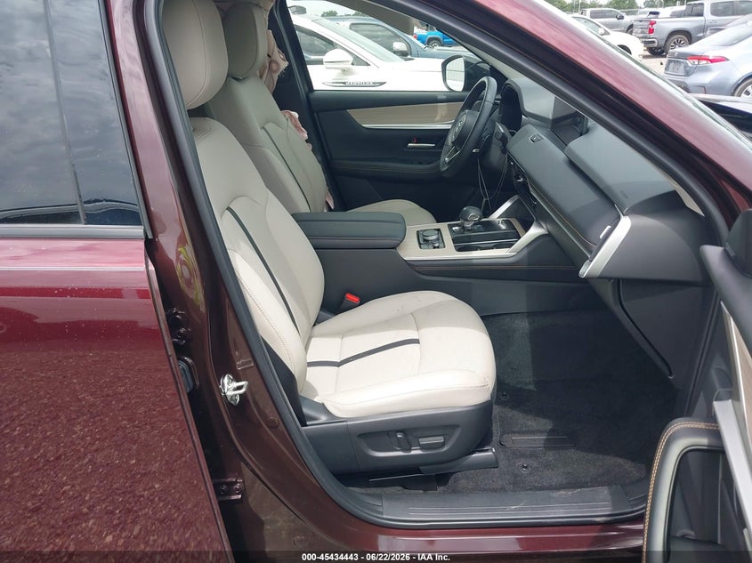 2025 Mazda Cx-90 VIN JM3KKCHD5S1250172 IAAI salvage auction — RIGHT FRONT, Salvage (Louisiana), sold $15,675 on 2026-07-22 (photo 5)