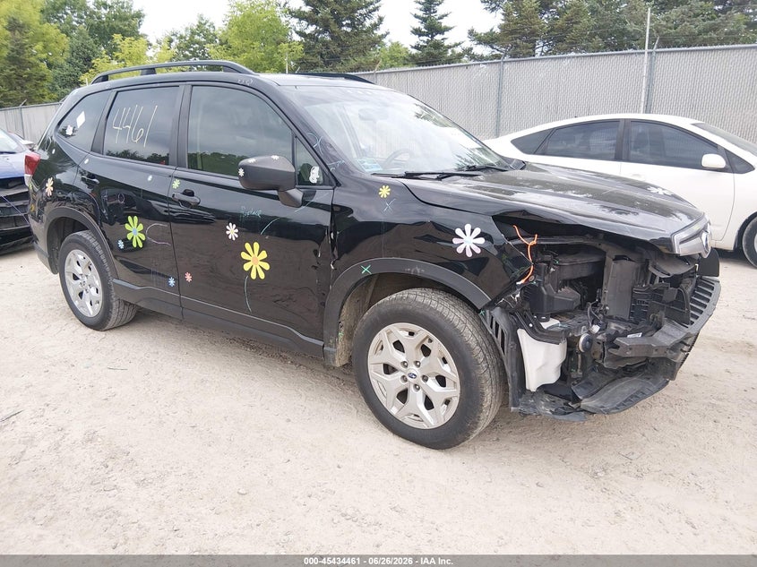 2020 Subaru Forester VIN JF2SKADC8LH524694 IAAI salvage auction — FRONT END, Salvage (Wisconsin), sold $1,650 on 2026-07-29 (photo 1)