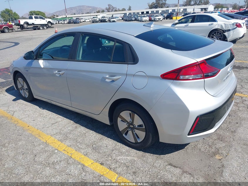 2019 Hyundai Ioniq hybrid VIN KMHC65LC7KU158566 IAAI salvage auction — NORMAL WEAR, Sf97 (California), sold $225 on 2026-07-28 (photo 3)