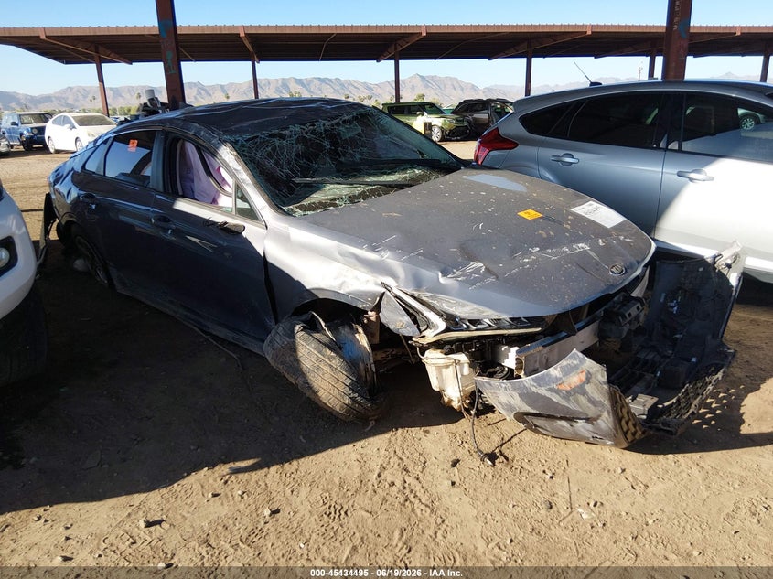 2021 Kia K5 VIN 5XXG14J28MG023923 IAAI salvage auction — ROLLOVER, Salvage (Arizona), sold $975 on 2026-07-14 (photo 1)