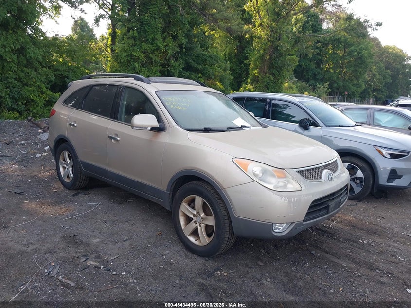 2008 Hyundai Veracruz VIN KM8NU13C48U062006 IAAI salvage auction — NORMAL WEAR, Clear (New York), sold $1,550 on 2026-07-07 (photo 1)