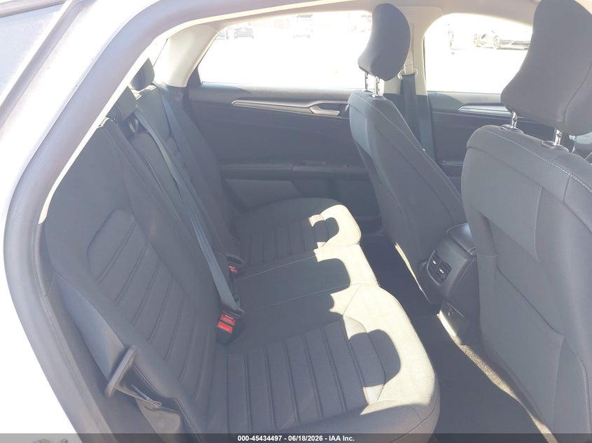 2019 Ford Fusion VIN 3FA6P0LU3KR258252 IAAI salvage auction — NORMAL WEAR, Sf97 (California), sold $9,900 on 2026-07-28 (photo 8)