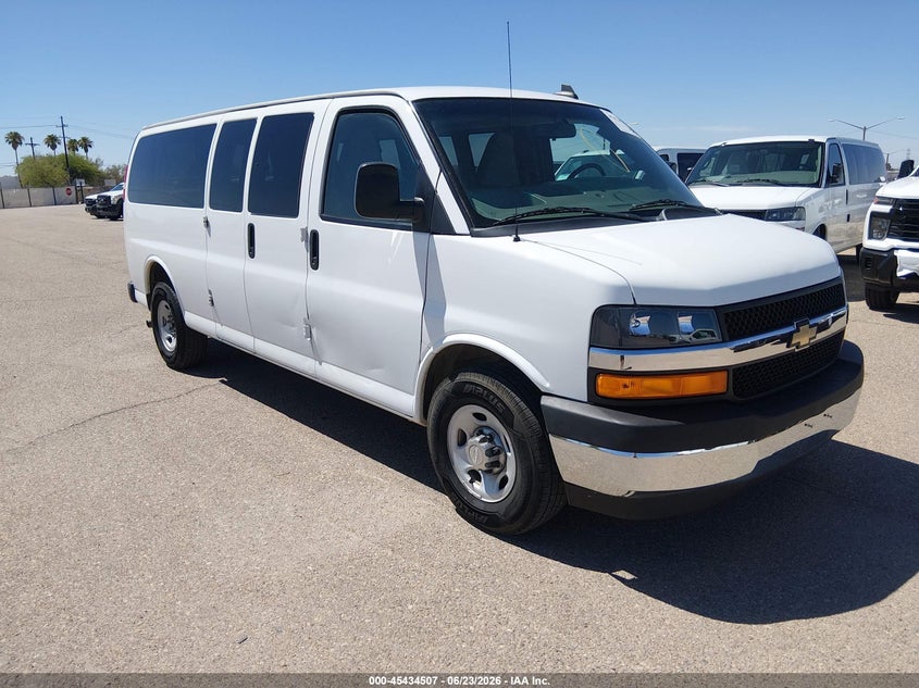2017 Chevrolet Express 3500 VIN 1GAZGPFF9H1226222 — IAAI salvage auction photo