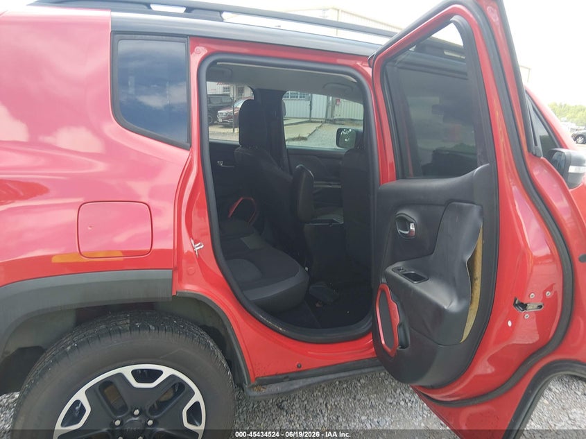 2016 Jeep Renegade VIN ZACCJBCT9GPC66102 IAAI salvage auction — WATER/FLOOD, Flood (Mississippi), sold $1,700 on 2026-07-17 (photo 8)