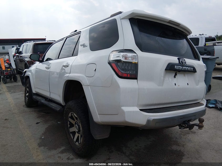 2018 Toyota 4runner VIN JTEBU5JR7J5544616 IAAI salvage auction — FRONT END, Salvage (Texas), sold $6,500 on 2026-07-23 (photo 3)