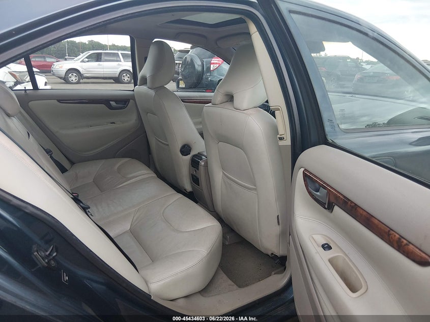 2007 Volvo S60 VIN YV1RS592672602221 IAAI salvage auction — LEFT FRONT, Salvage (New Jersey), sold $400 on 2026-08-03 (photo 8)