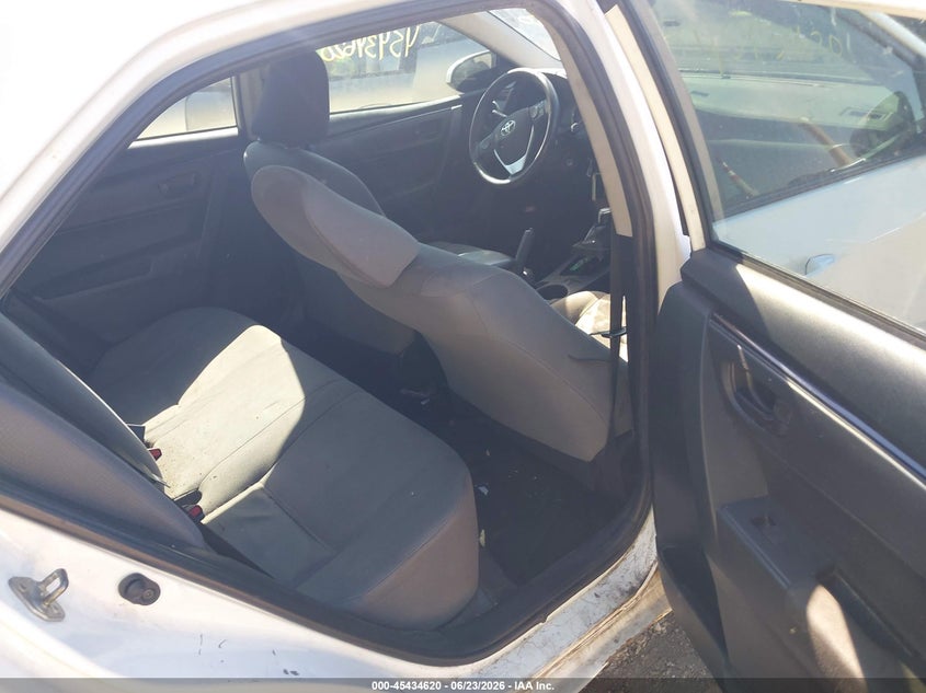 2019 Toyota Corolla VIN 5YFBURHE0KP866159 IAAI salvage auction — FRONT & REAR, Clear (Illinois), sold $3,350 on 2026-07-29 (photo 8)