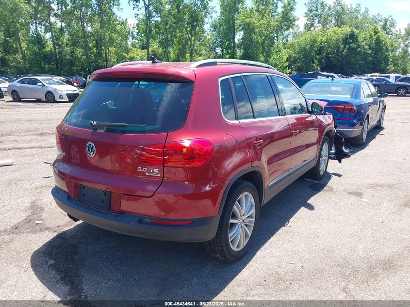 2014 Volkswagen Tiguan VIN WVGBV3AX8EW120507 IAAI salvage auction — FRONT END, Salvage Title, sold $700 on 2026-08-04 (photo 4)