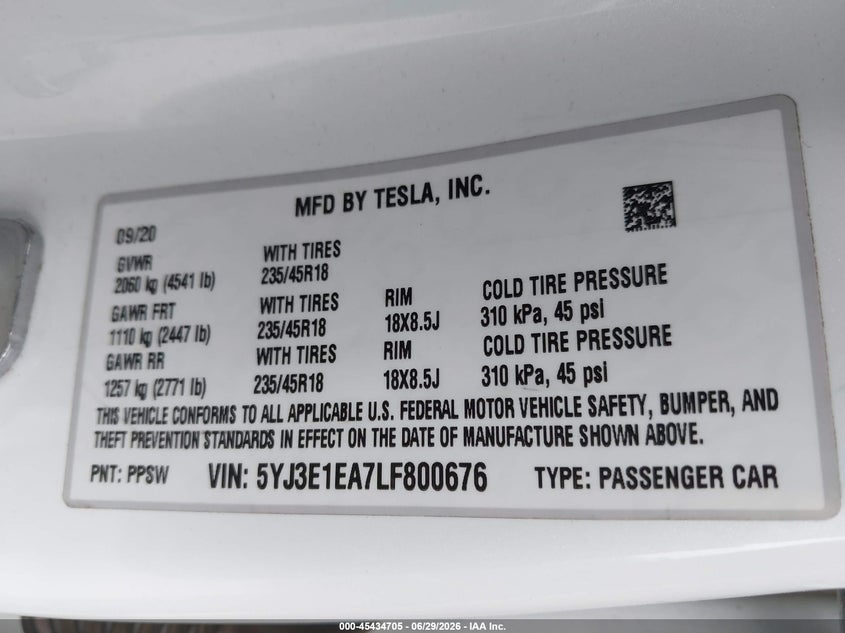 2020 Tesla Model 3 VIN 5YJ3E1EA7LF800676 IAAI salvage auction — SIDE, Salvage Title, sold $4,850 on 2026-08-02 (photo 9)