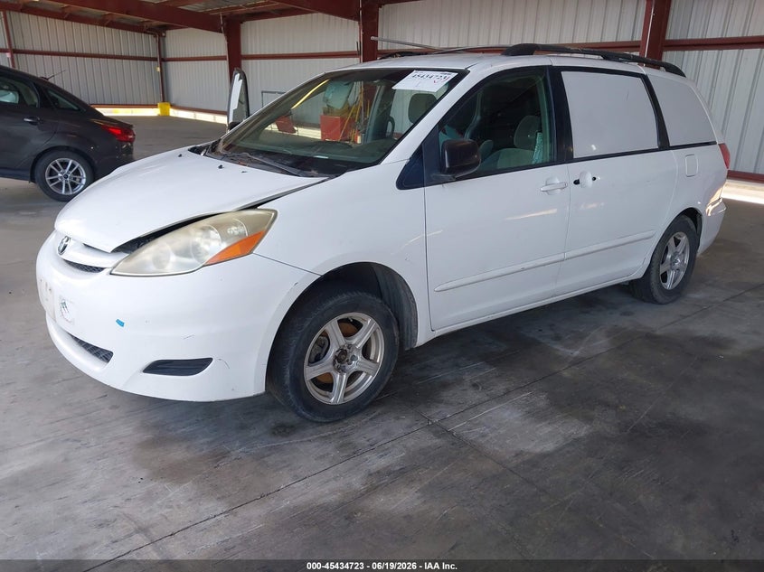 2009 Toyota Sienna VIN 5TDZK23C79S243446 IAAI salvage auction — NORMAL WEAR, Clear - Dealer Only (California), sold $675 on 2026-07-21 (photo 2)