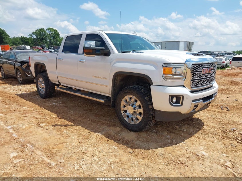2018 Gmc SIERRA VIN 1GT12UEY5JF246982 IAAI salvage auction — HAIL, Clear (Missouri), sold $26,250 on 2026-08-03 (photo 1)