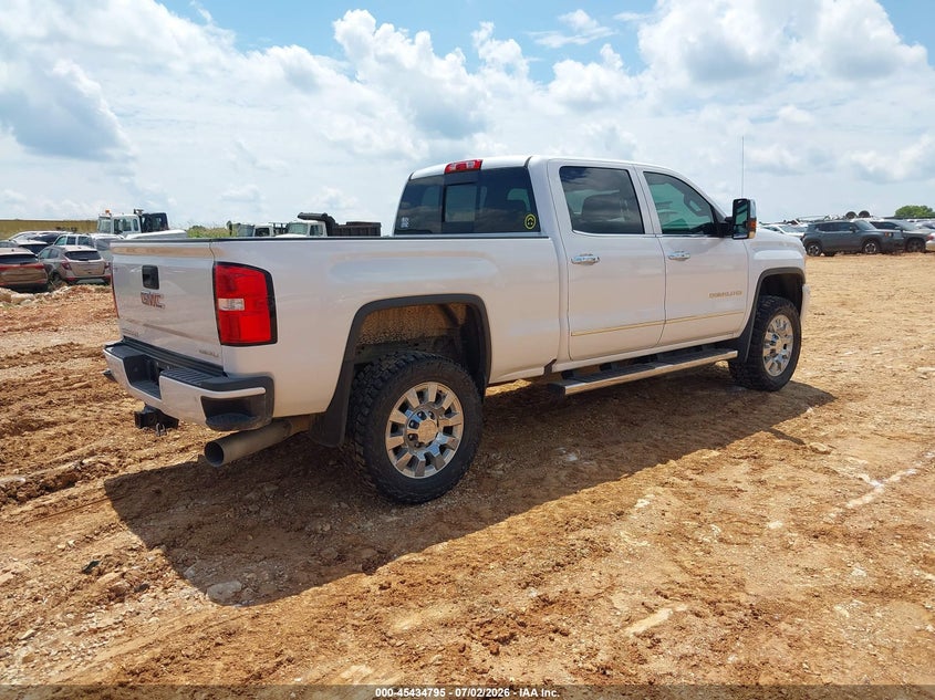 2018 Gmc SIERRA VIN 1GT12UEY5JF246982 IAAI salvage auction — HAIL, Clear (Missouri), sold $26,250 on 2026-08-03 (photo 4)