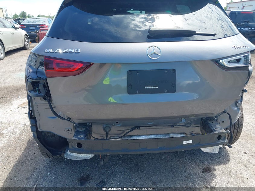 2023 Mercedes-benz Gla-klasse VIN W1N4N4HB3PJ457785 IAAI salvage auction — REAR END, Clear (Michigan), sold $17,000 on 2026-08-20 (photo 6)