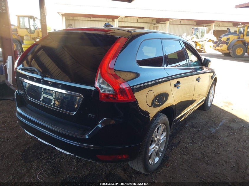 2015 Volvo Xc60 VIN YV440MDKXF2698485 IAAI salvage auction — UNKNOWN, Salvage Title, sold $1,000 on 2026-08-03 (photo 4)