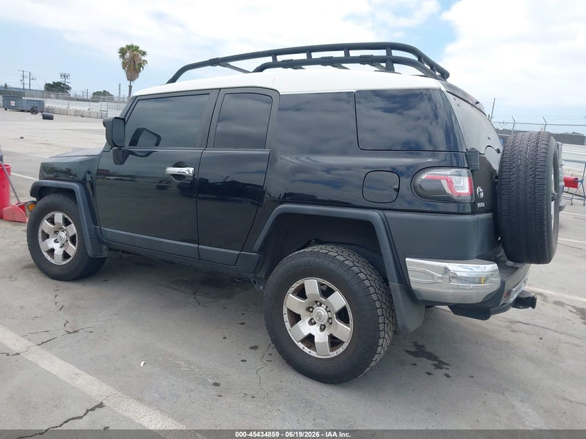 2010 Toyota Fj cruiser VIN JTEBU4BF3AK079798 IAAI salvage auction — FRONT & REAR, Salvage (Colorado), sold $7,200 on 2026-08-22 (photo 3)