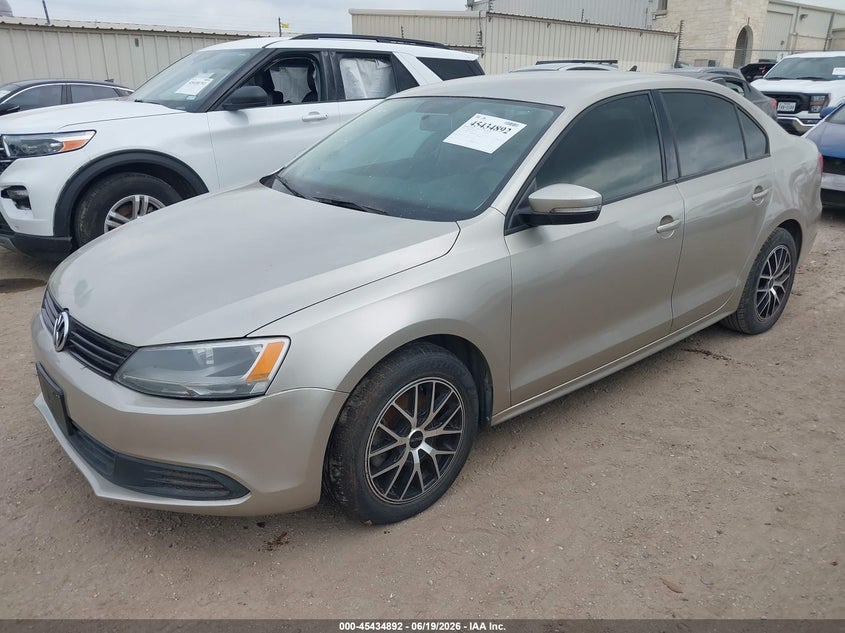 2014 Volkswagen Jetta VIN 3VWD07AJ4EM225718 IAAI salvage auction — NORMAL WEAR, Original (Texas), sold $1,750 on 2026-07-13 (photo 2)