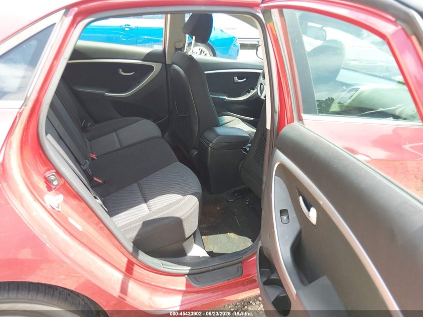 2015 Hyundai Elantra VIN KMHD35LH7FU237444 IAAI salvage auction — ENGINE DAMAGE, Salvage (Mississippi), sold $225 on 2026-07-24 (photo 8)