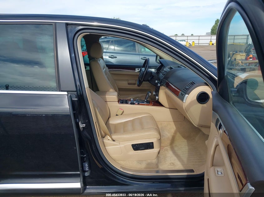 2005 Volkswagen Touareg VIN WVGZM77LX5D026332 IAAI salvage auction — FRONT END, Bill Of Sale (Washington), sold $25 on 2026-07-21 (photo 5)