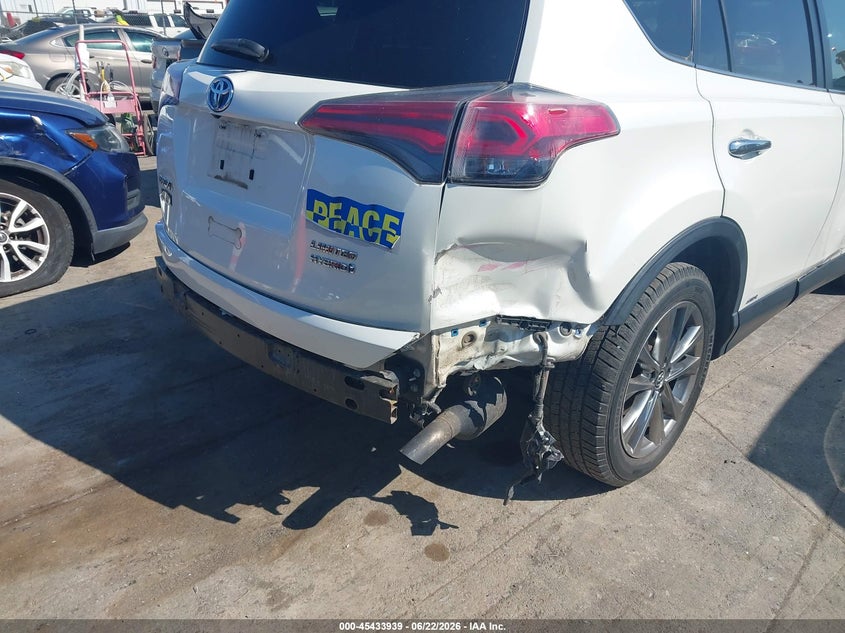 2017 Toyota Rav 4 VIN JTMDJREVXHD113126 IAAI salvage auction — FRONT & REAR, Salvage (North Carolina), sold $7,900 on 2026-09-21 (photo 6)