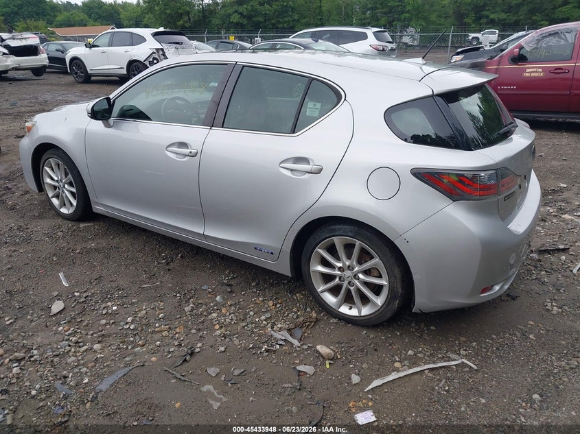 2011 Lexus Ct VIN JTHKD5BH0B2005444 IAAI salvage auction — WATER/FLOOD, Clear (Massachusetts), sold $2,350 on 2026-07-19 (photo 3)